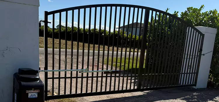 Driveway Fence Repair Chaska